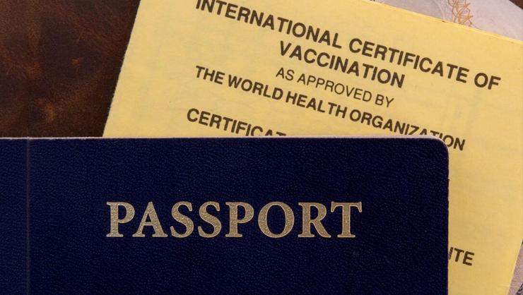 Aşı pasaportu kazananlar kısıtlamalardan muaf tutulacak mı?