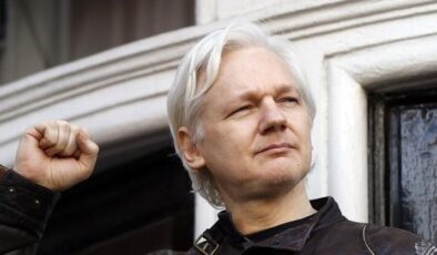 ABDnin sırlarını ortaya döken WikiLeaksin kurucusu Julian Assange…