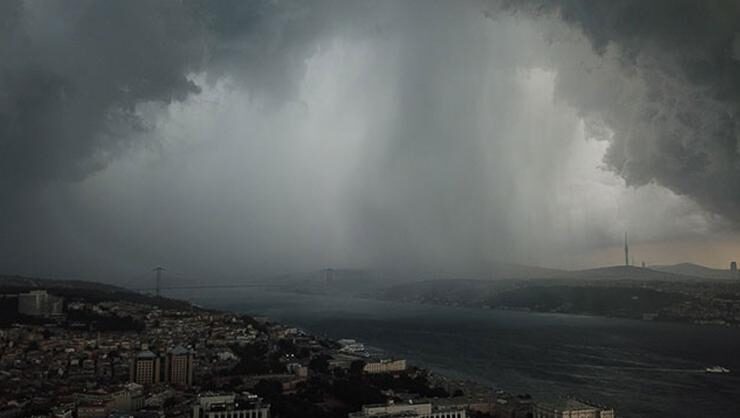 İstanbul için yağmur bombası tartışmaları