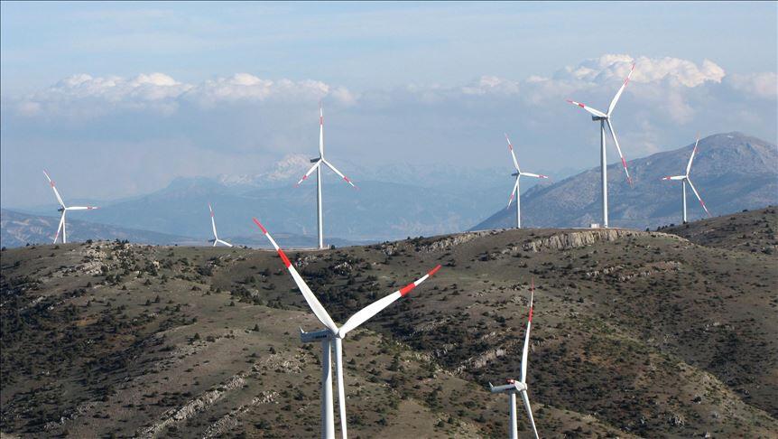 Rüzgârdan elektrik üretimi tarihte ilk defa aylık bazda yüzde 10’u geçti