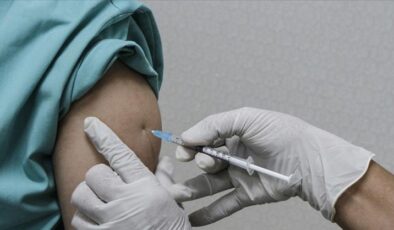 İstanbulda 250 bin kişi aşı sırası geldiği halde aşı olmadı