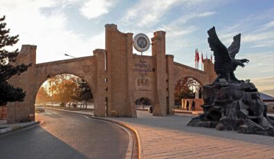 Atatürk Üniversitesi 20 akademik personel alacak