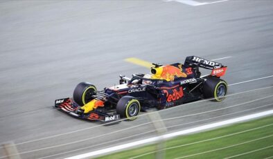 Formula 1de ilk kez düzenlenen sprint yarışını Max Verstappen…