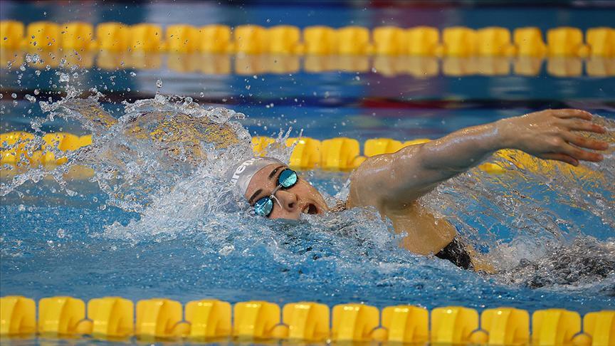 Milli yüzücü Merve Tuncel, rekor kırarak Avrupa şampiyonu oldu