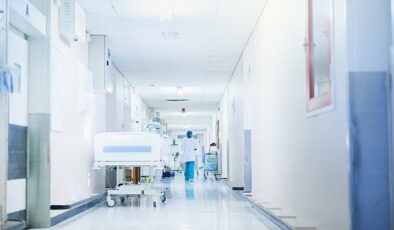 30 Ağustos Pazartesi (Yarın) hastaneler ve eczaneler açık mı?…