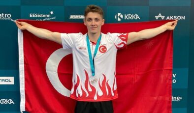 Milli cimnastikçi Sercan Demirden altın madalya