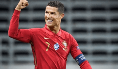 Ronaldo’ya İran’da Kırbaç Cezası Şoku!