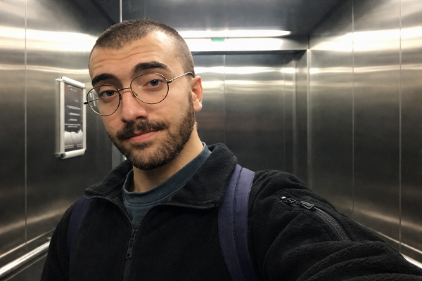 19 Yaşında Dergi Kurdu, Şimdi Dijitalin Kitabını Yazıyor: Cihan Özbek’in Hikayesi